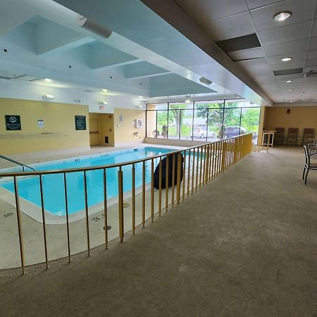La Quinta By Wyndham Stamford / New York City Exteriör bild
