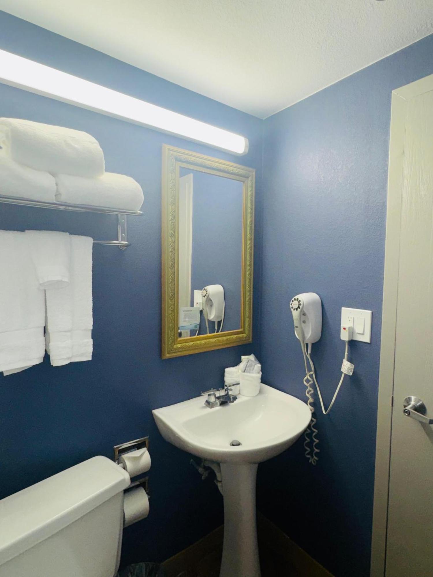 La Quinta By Wyndham Stamford / New York City Exteriör bild